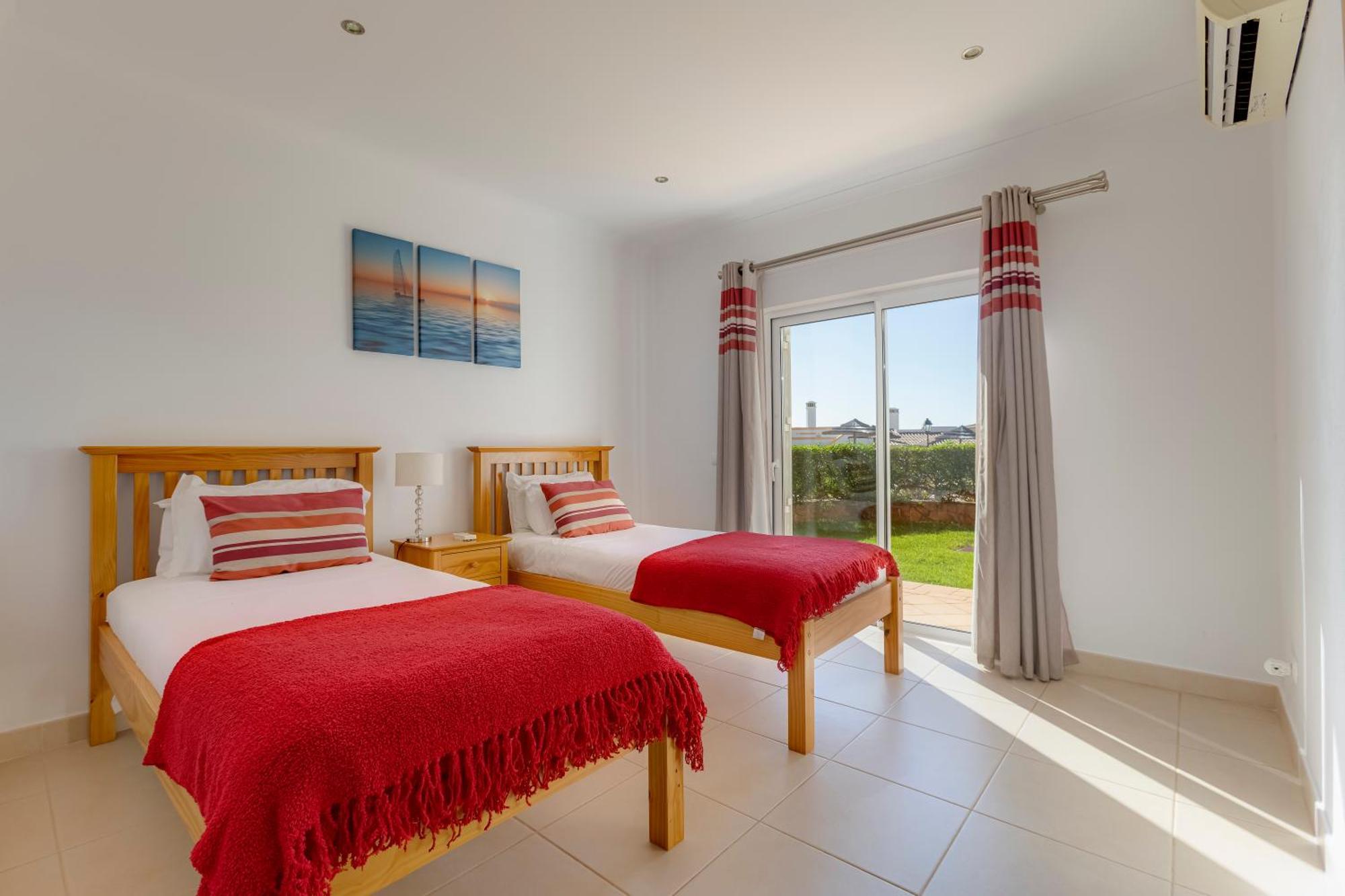 The View - Santo Antonio Villas, Golf & Spa Salema Kültér fotó
